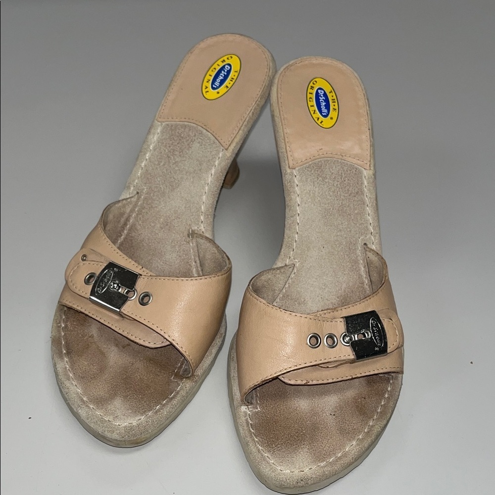 Dr. Scholl's Tan Slip-On Heels size 8.5